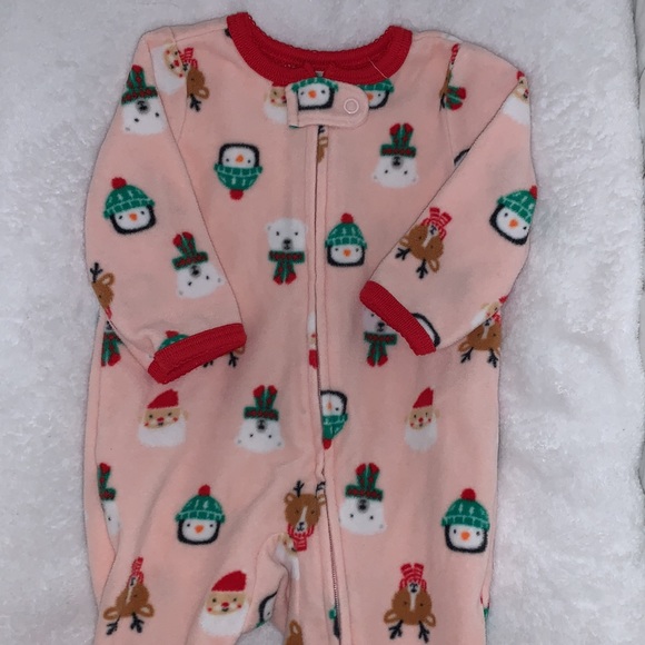 Warm Christmas/ winter onesie 🦌 🐧 ⛄️ - Picture 2 of 3